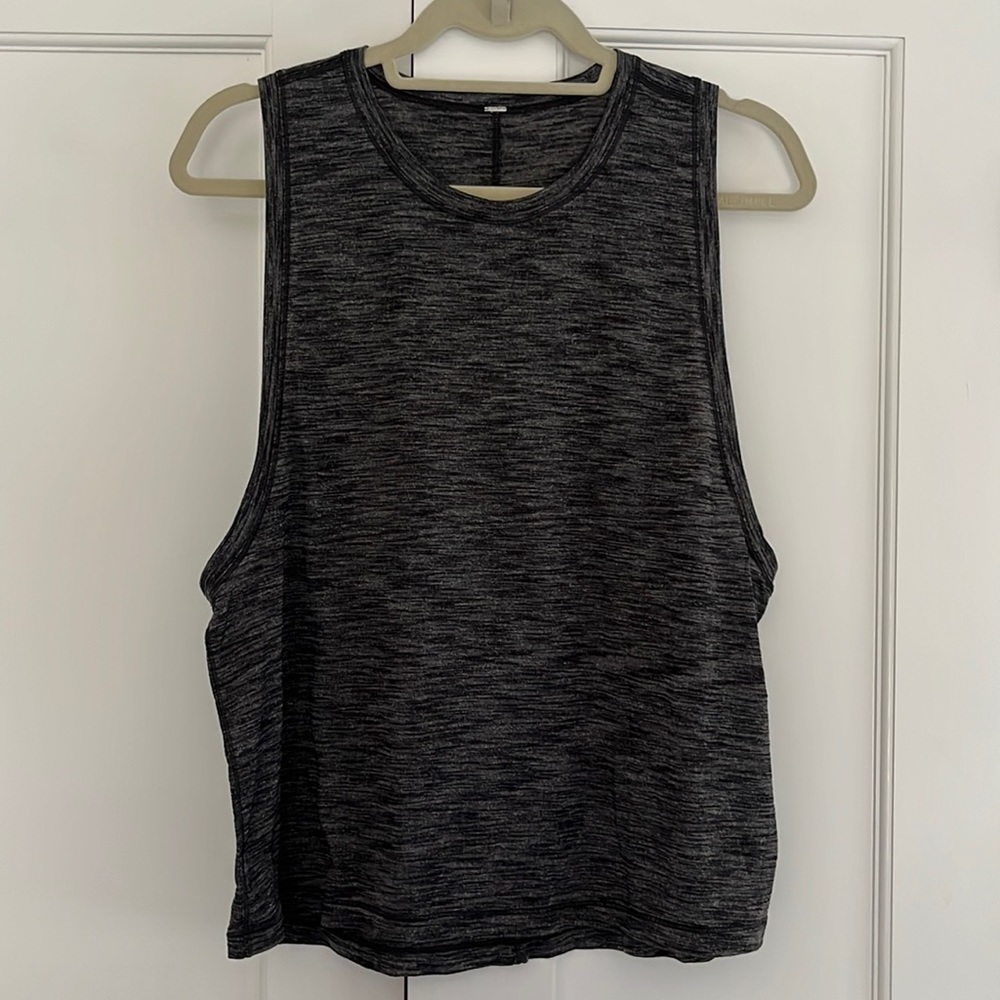 Lululemon Muscle Tank, size 12